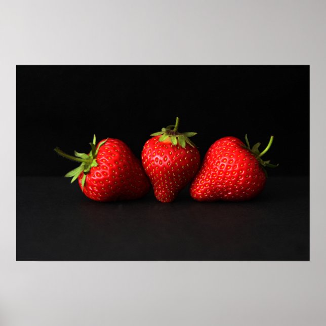 Three Strawberries On Black wapcna Poster (Front)