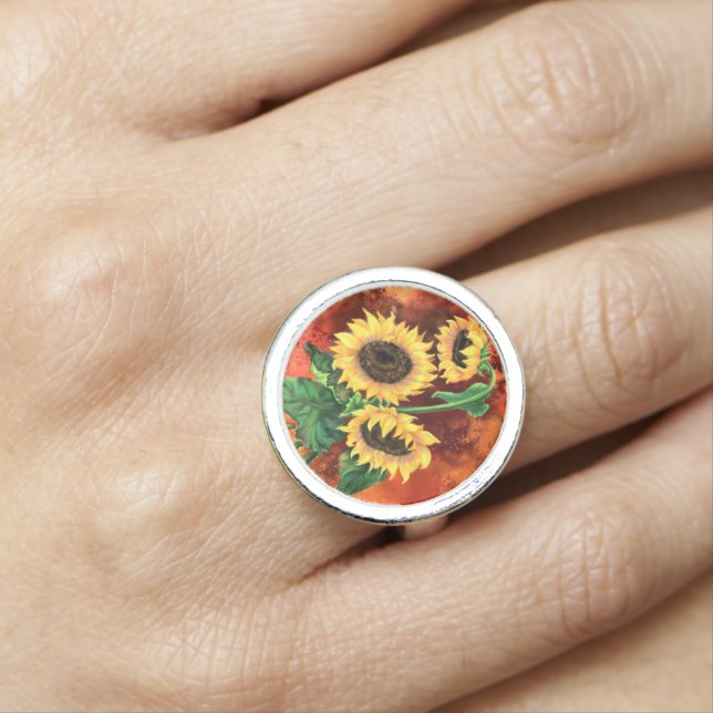 Three Sunflowers Ring (In Situ)