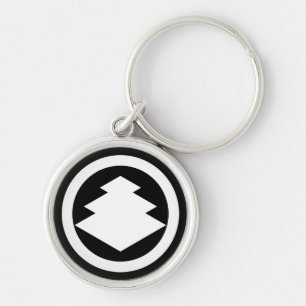 Three-tiered rhombuses in circle keychain