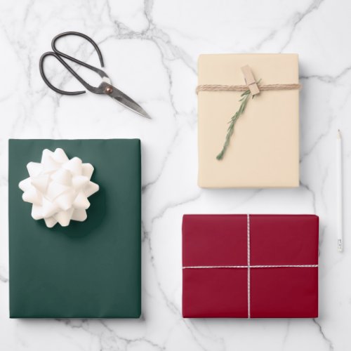 Three Traditional Christmas Colors Wrapping Paper Sheets