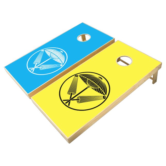 Three umbrellas in a threadlike ring cornhole set (Angled)