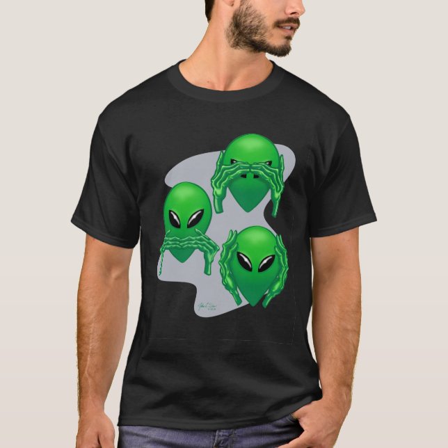 Three Wise Aliens T-Shirt (Front)