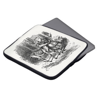 Through the Looking Glass - Alice and the Fawn Laptop Sleeve