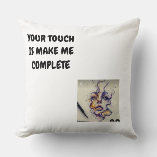 THROW PILLOW 