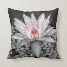 Throw Pillow Pink Lily