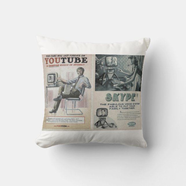 Throw Pillow Social Media (Front)