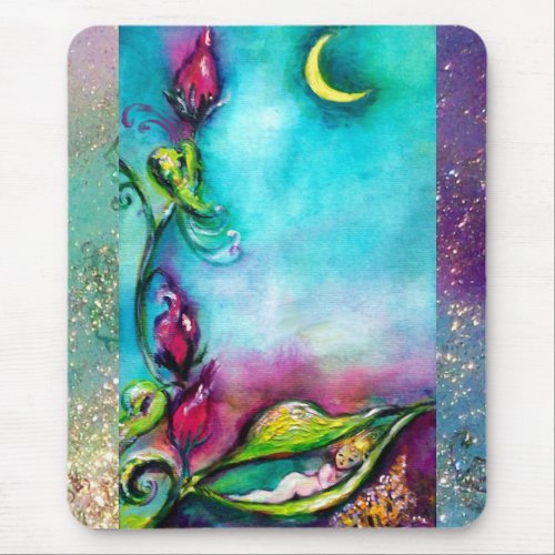 THUMBELINA SLEEPING BETWEEN ROSE LEAVES MOUSE PAD