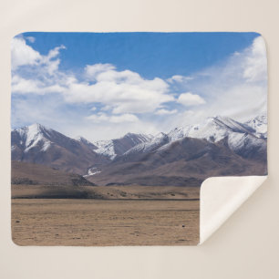 Tibet, Himalaya - Scenic Mountain landscape Sherpa Blanket