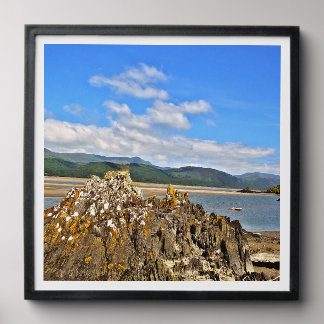 TIDAL RIVER PEEL AND STICK PHOTO TILE