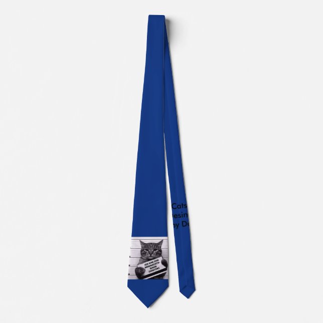 tie cat (Front)