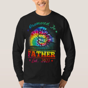 Tie Die Promoted To Father 2023 First Time Father' T-Shirt