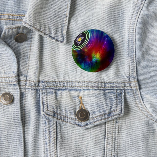 Tie Dye Lawn Bowls, Button Badge (In Situ)