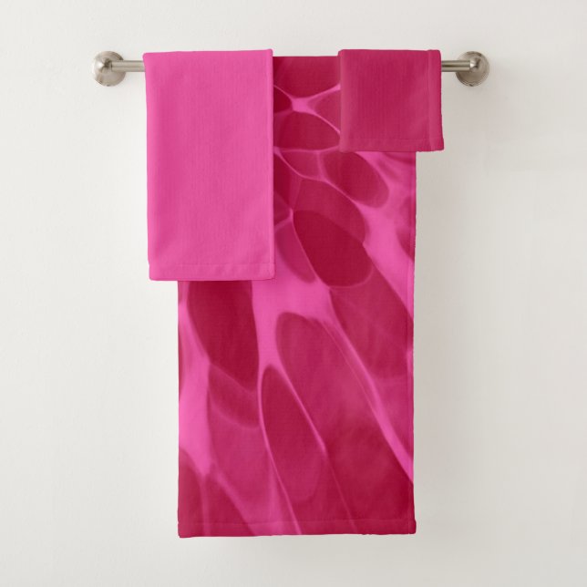 tie dye shades of pink   bath towel set (Insitu)