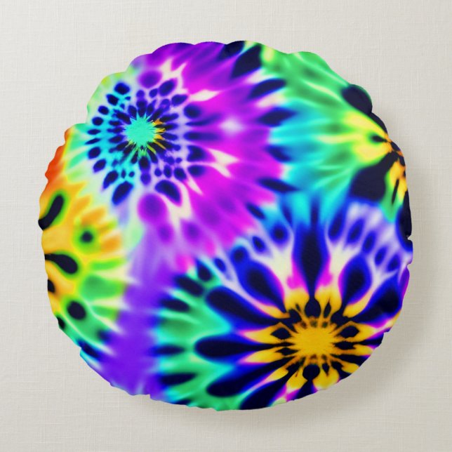 Tie Dye Swirling Pattern Design Round Pillow (Front)