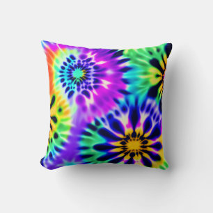 Tie Dye Swirling Pattern Design Throw Pillow