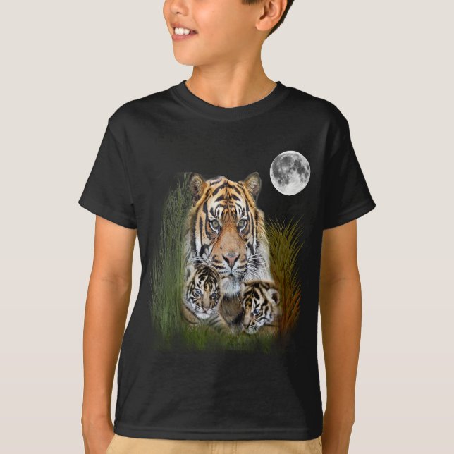 Tiger arnd Cubs T-shirt (Front)