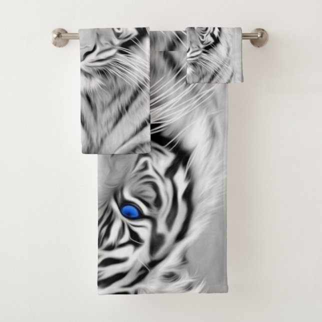 Tiger Bath Towel Set (Insitu)