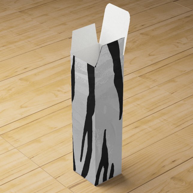 Tiger Black and White Print Wine Gift Box (Opened)