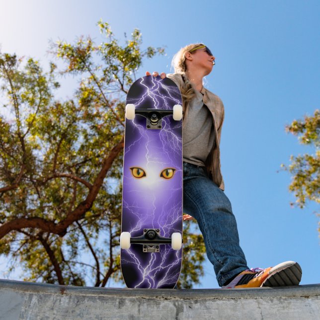 Tiger Eyes Skateboard (Outdoor 1)