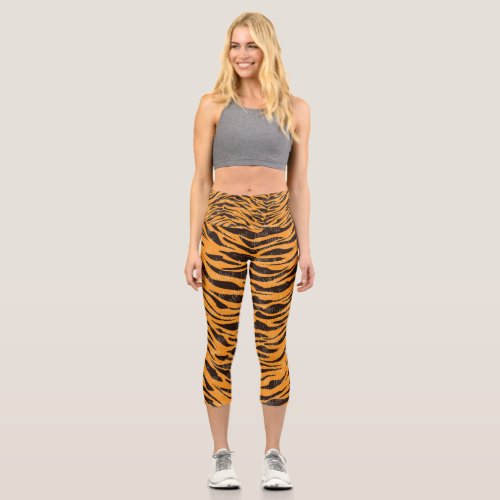 Tiger fur tiger skin animal skin pattern capri leggings