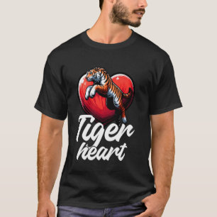 Tiger Heart Wild Animal Lover Wildlife Nature Grap T-Shirt