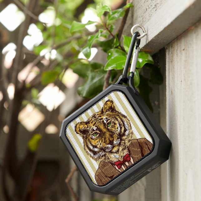 Tiger In Evening Wear Bluetooth Speaker (Inisitu)