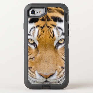 Tiger OtterBox Defender iPhone SE/8/7 Case