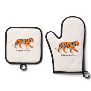 Tiger  oven mitt & pot holder set