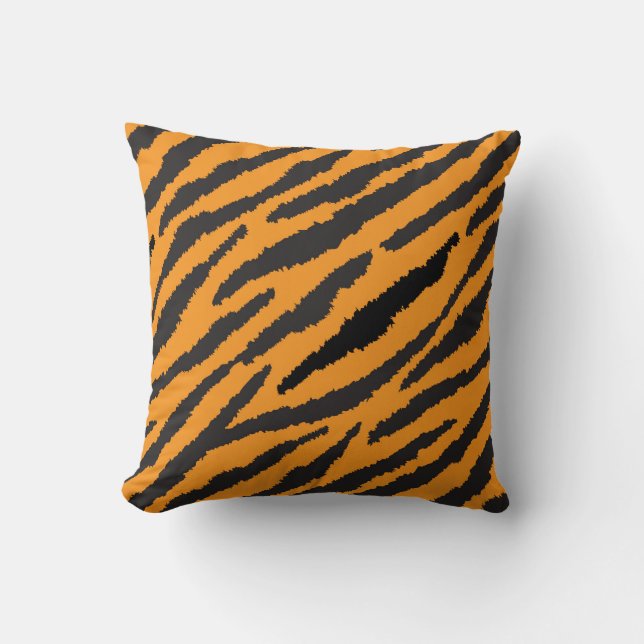 Tiger Pattern Throw Pillow (Front)