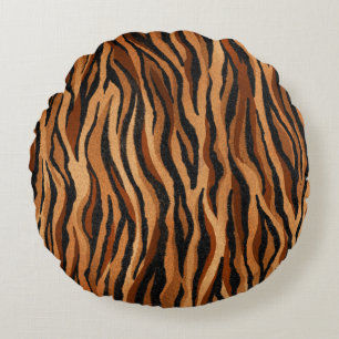 Tiger skin: hand-drawn seamless pattern. round pillow