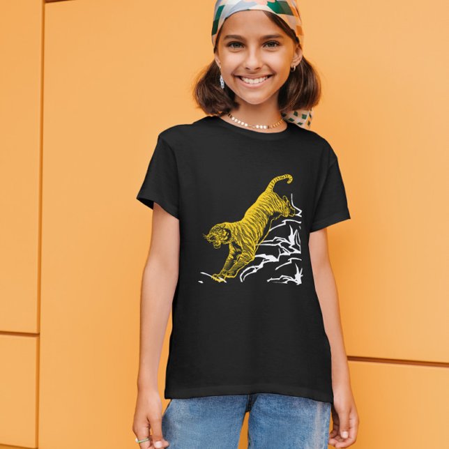  Tiger Sprinting Slope Black  T-Shirt (Creator Uploaded)