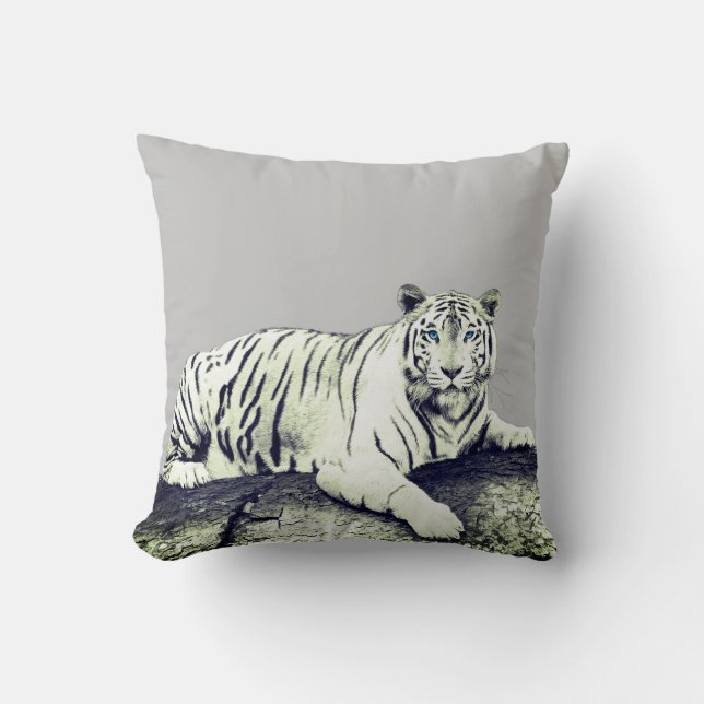 Tiger Throw Pillow (Front)