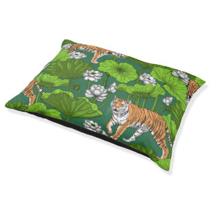 Tigers in the white lotus pond pet bed