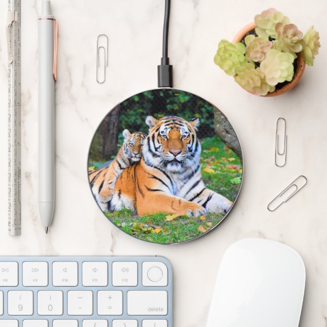 Tigers Wireless Charger (Desk)