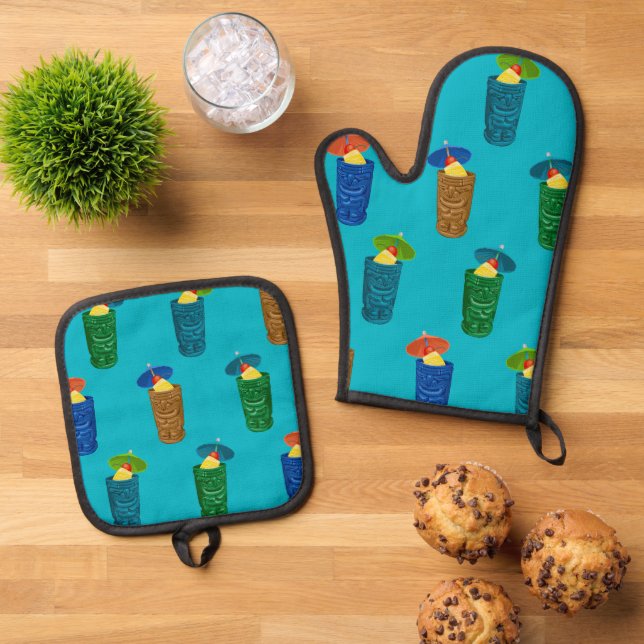 Tiki Mugs Retro Hawaiian Tropical Drinks Teal Oven Mitt & Pot Holder Set (Top Down)