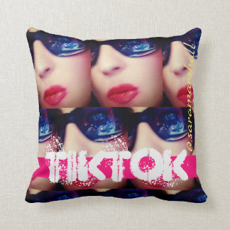 TikTok keepsake Throw Pillow