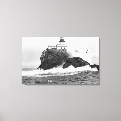 Tillamook Oregon Lighthouse Near Seaside OR Canvas Print