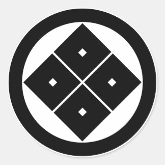 Tilted four-square-eyes in circle classic round sticker