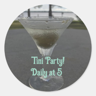Tini Party, Daily at 5 Sticker