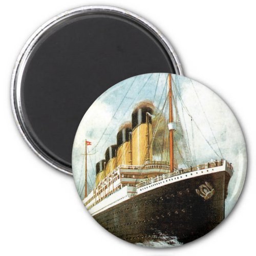 Titanic at Sea Magnet