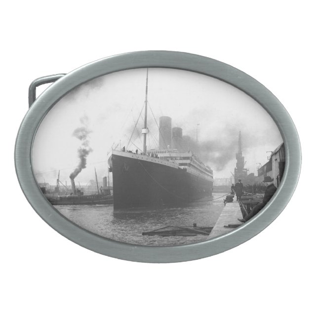 Titanic at the docks of Southampton Oval Belt Buckle (Front)