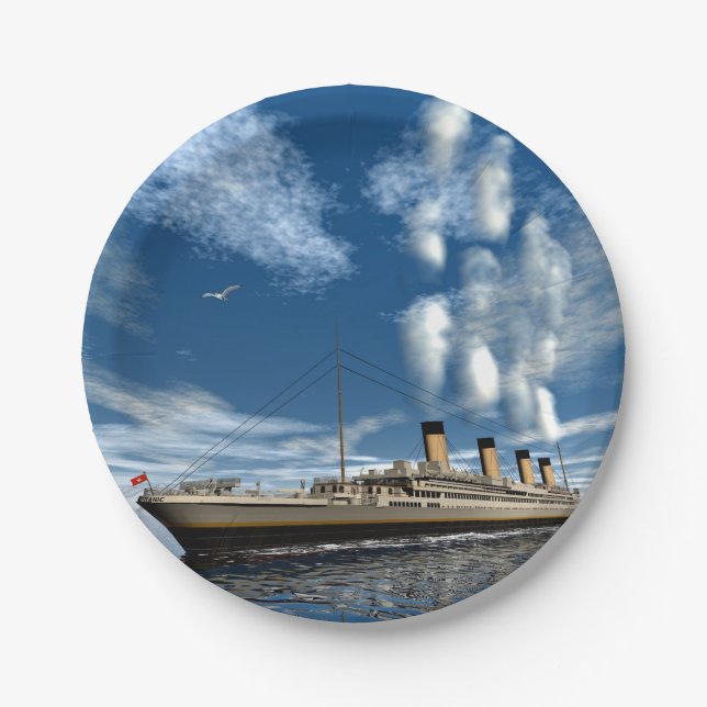 Titanic ship - 3D render Paper Plates (Front)