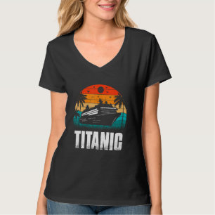 Titanic The Unsinkable Ship Retro Sunset Enthusias T-Shirt