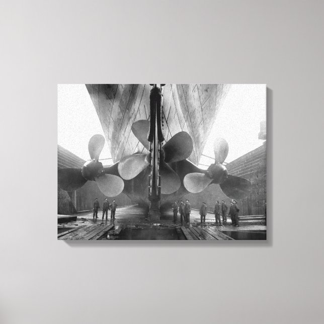 Titanic's propellers canvas print (Front)