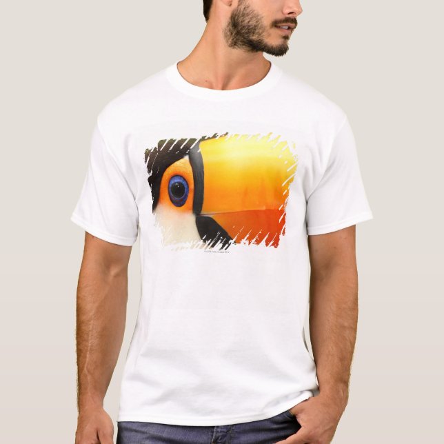 Toco Toucan (Ramphastos toco) is the largest T-Shirt (Front)