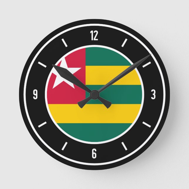 Togo Flag Elegant Round Clock (Front)