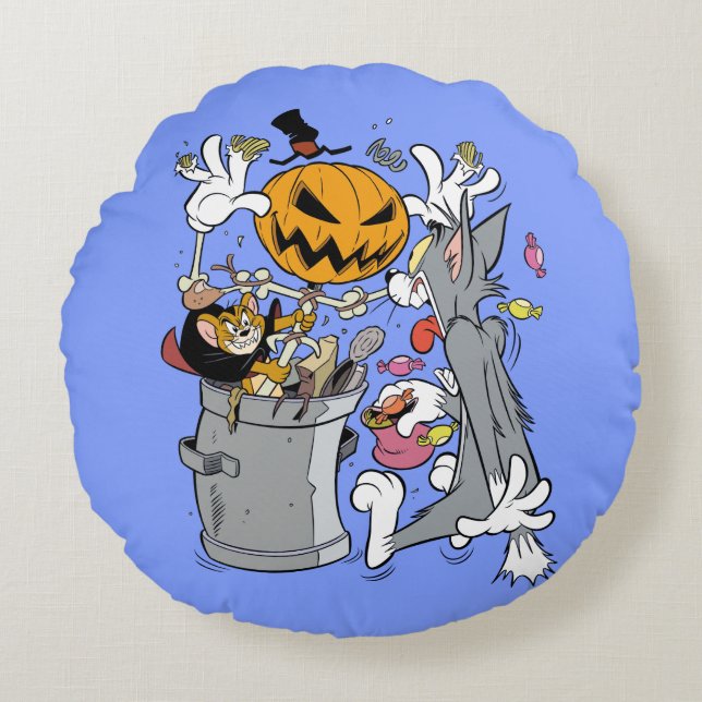 Tom & Jerry | Boo to Tom Round Pillow (Front)