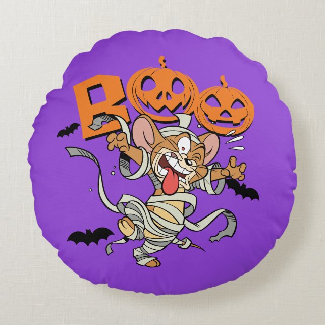 Tom & Jerry | Jerry is SO Scary Round Pillow (Front)