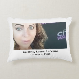 #TOPCELEBRITY #LAURAHLAVERNEGUILLEN  2025 ACCENT PILLOW