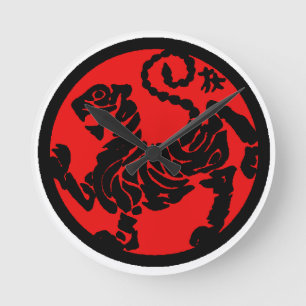 Tora no Maki Round Clock